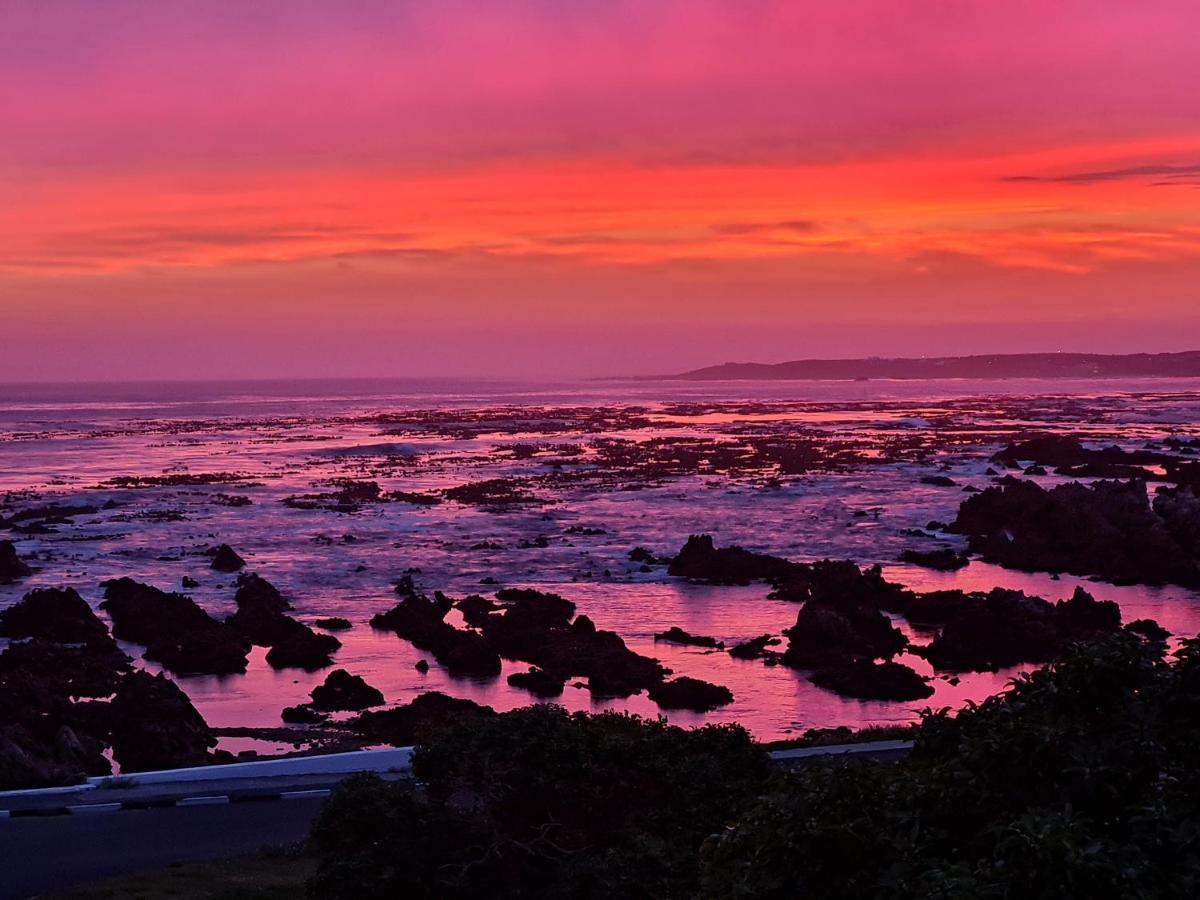 Walkerbay Accommodation Gansbaai Buitenkant foto